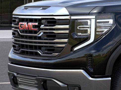 New 2026 GMC Sierra 1500 SLT w/ SLT Premium Package AWD/4WD image 13