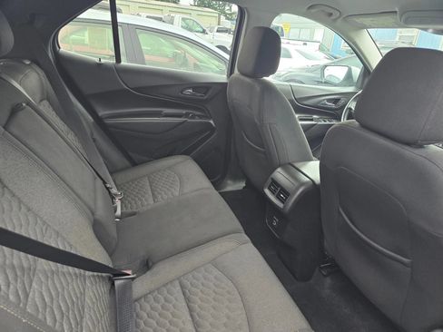 Used 2019 Chevrolet Equinox LT AWD/4WD image 11
