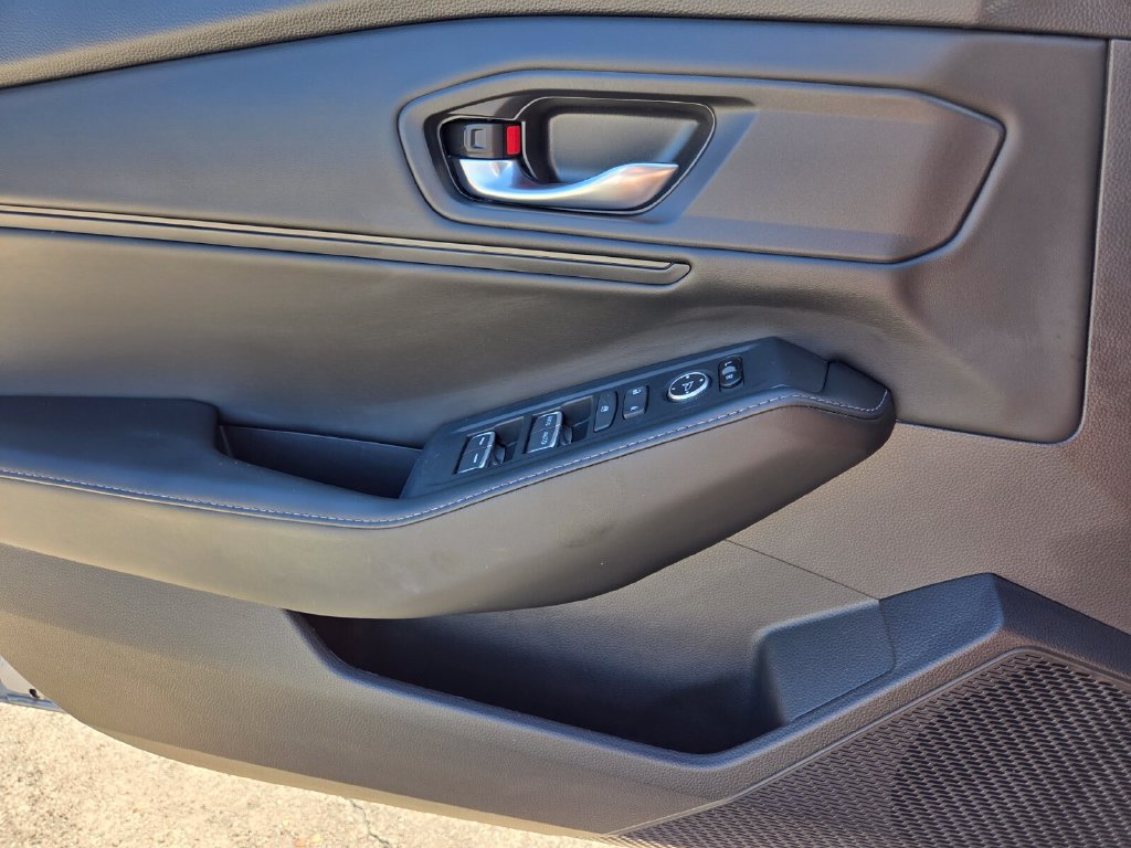 Used 2024 Honda Accord Sport image 20