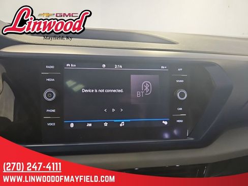 Used 2022 Volkswagen Taos SE AWD/4WD image 25