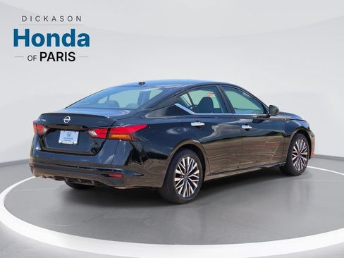Used 2025 Nissan Altima 2.5 SV FWD image 5