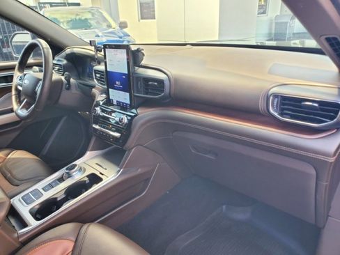 Certified 2023 Ford Explorer King Ranch w/ Technology Package image 37