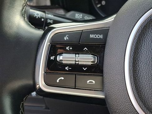 Certified 2022 Kia Sorento S image 22