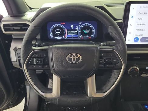 Used 2025 Toyota Tacoma TRD Sport RWD image 26