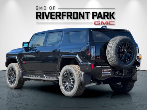 New 2026 GMC Hummer EV SUV w/ LPO, Sport Package image 5
