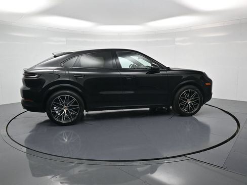 Certified 2026 Porsche Cayenne Coupe AWD/4WD image 31
