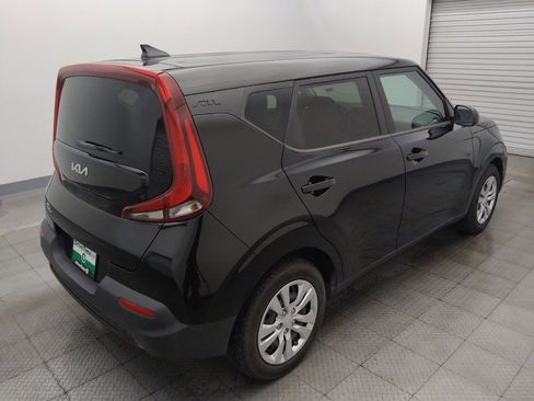 Used 2022 Kia Soul LX FWD image 9