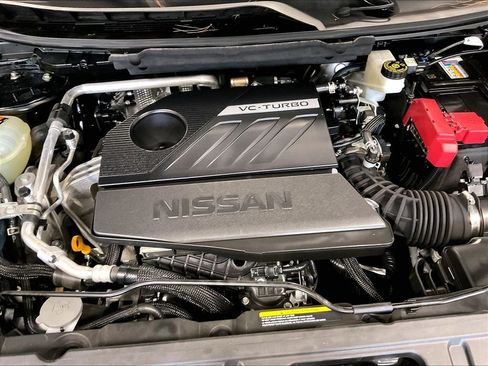 Used 2023 Nissan Rogue SV AWD/4WD image 29