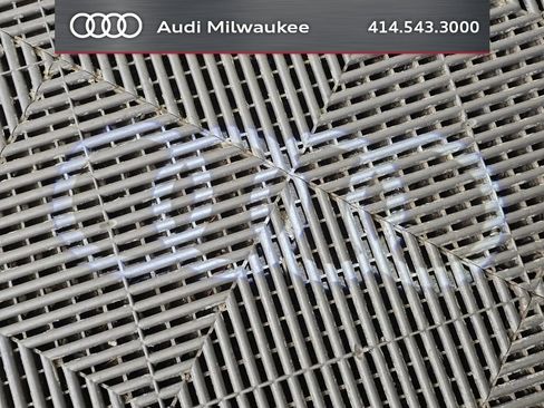 Used 2023 Audi Q8 Premium w/ Convenience Package AWD/4WD image 15