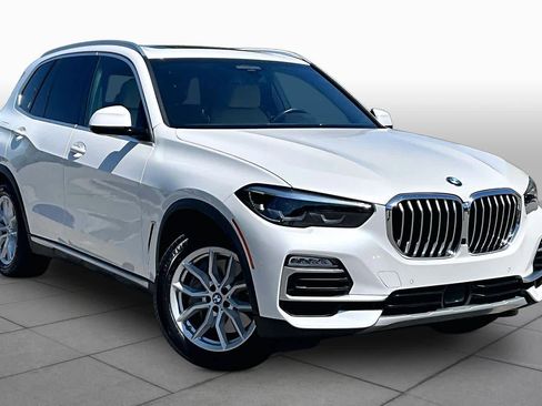 Used 2021 BMW X5 xDrive45e w/ Premium Package image 2