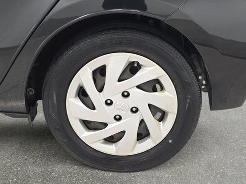 Used 2015 Toyota Prius C Three FWD image 30