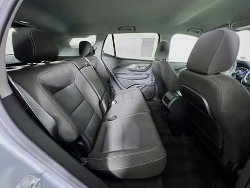 Used 2024 GMC Terrain SLE AWD/4WD image 38