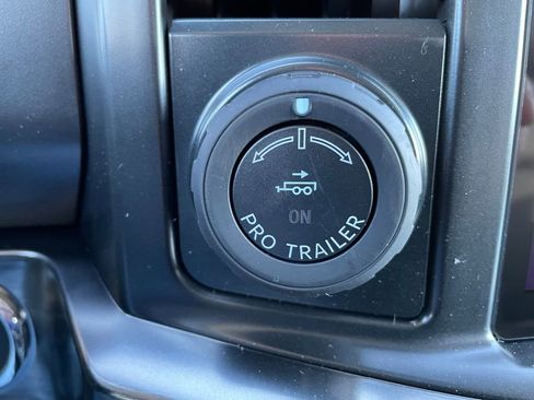 New 2026 Ford F250 Lariat w/ Black Appearance Package image 15