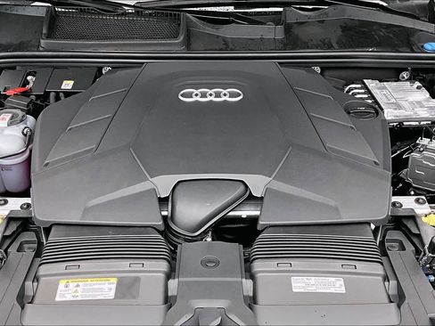 Used 2025 Audi Q7 Premium Plus image 30