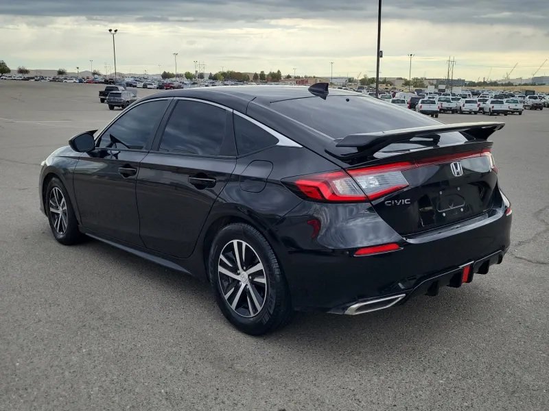 Used 2024 Honda Civic LX image 3