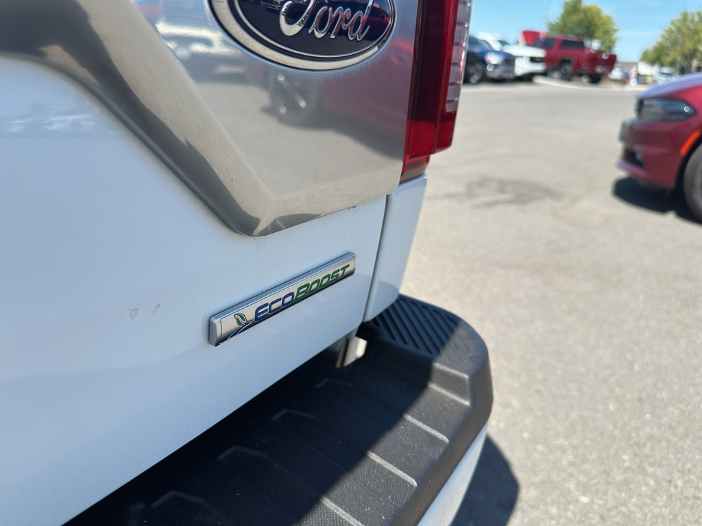 Used 2020 Ford F150 Platinum w/ Equipment Group 701A Luxury AWD/4WD image 12