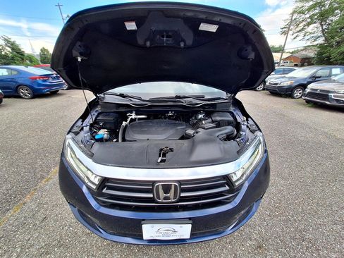 Used 2021 Honda Odyssey EX image 32
