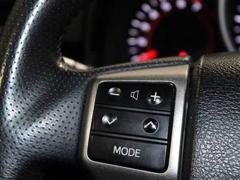 Used 2012 Toyota 4Runner Limited image 22