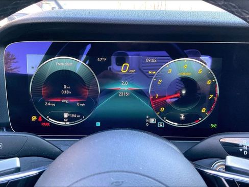 Used 2023 Mercedes-Benz E 350 4MATIC Sedan image 13