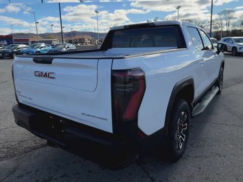 New 2026 GMC Sierra EV Elevation image 39