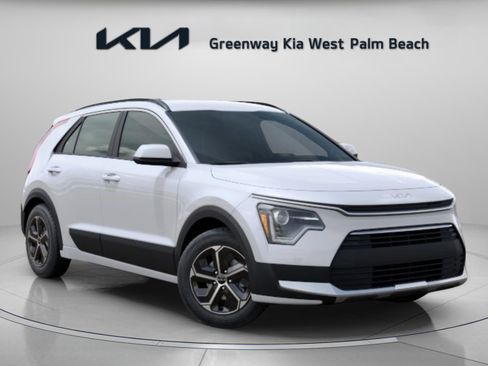 New 2026 Kia Niro LX FWD image 1