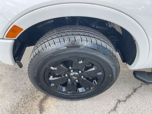 Used 2022 Ford Ranger XLT w/ Equipment Group 302A High image 9