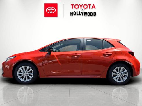 New 2026 Toyota Corolla SE FWD image 9