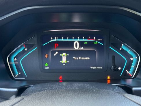 Used 2018 Honda Odyssey EX image 24