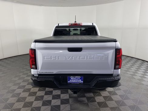 Used 2023 Chevrolet Colorado Z71 w/ Z71 Convenience Package 2 AWD/4WD image 10