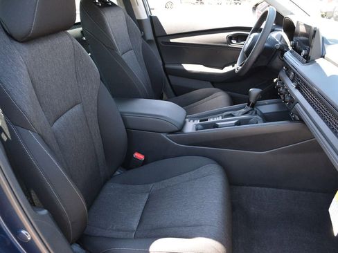 Used 2025 Honda Accord SE image 21