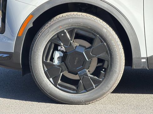 New 2026 Kia Sportage X-Line image 25