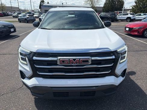 Used 2026 GMC Terrain Elevation AWD/4WD image 2