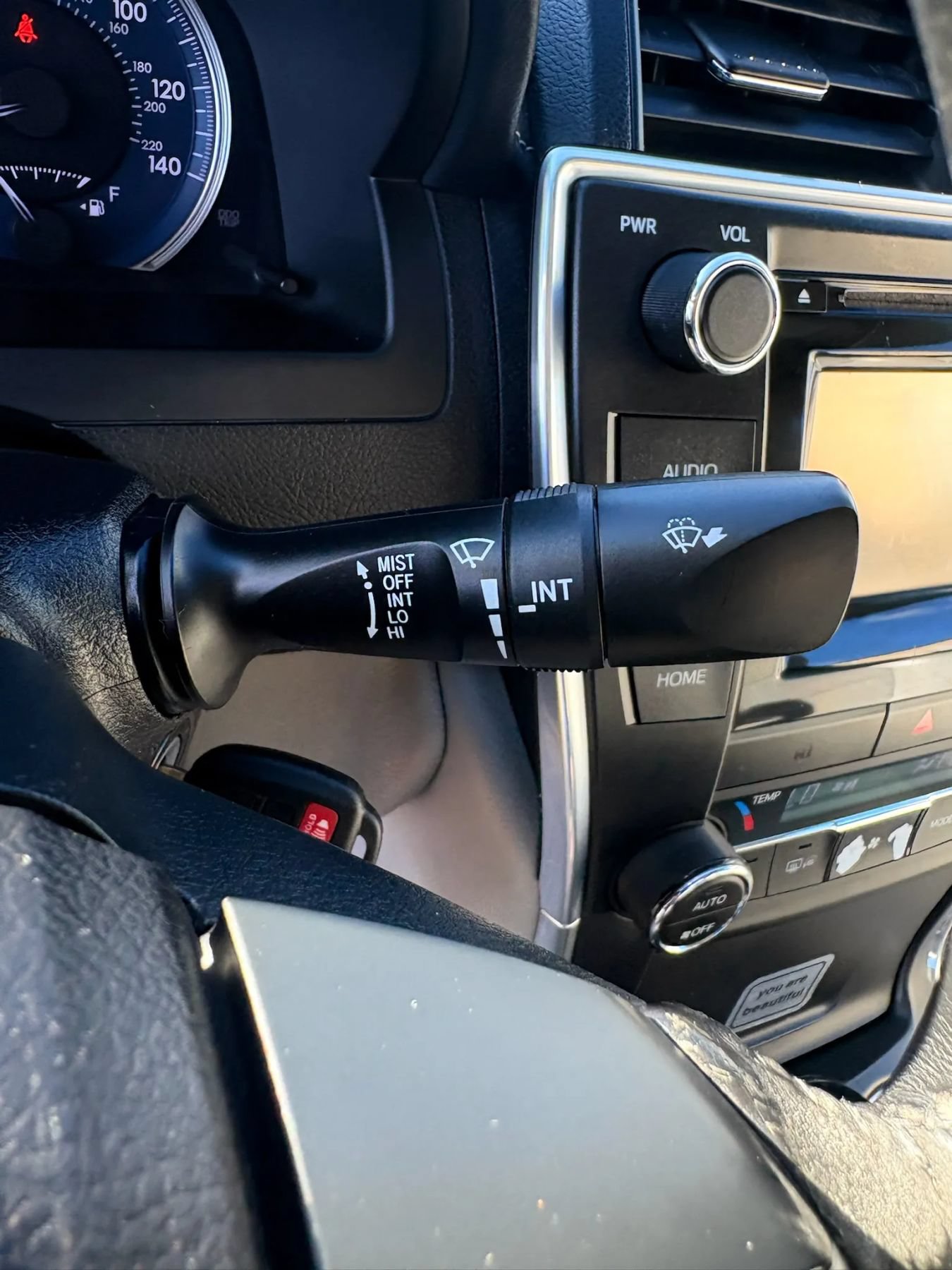 Used 2015 Toyota Camry XLE FWD image 19