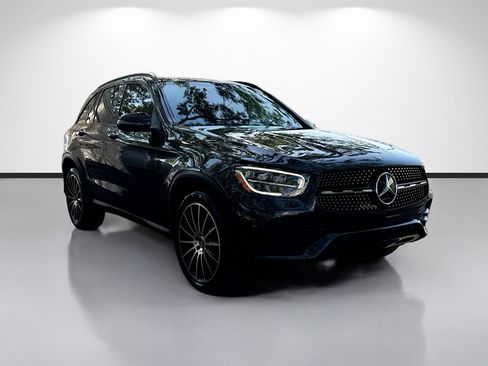 Used 2021 Mercedes-Benz GLC 300 image 1