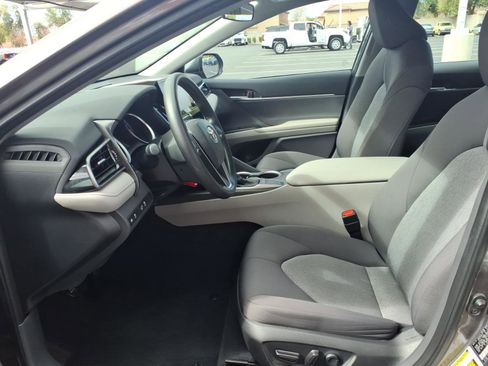 Certified 2022 Toyota Camry LE w/ Carpet Mat Package (TMS) image 15