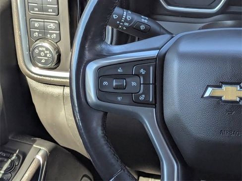 Used 2022 Chevrolet Silverado 2500 LTZ w/ Z71 Chrome Sport Edition image 19