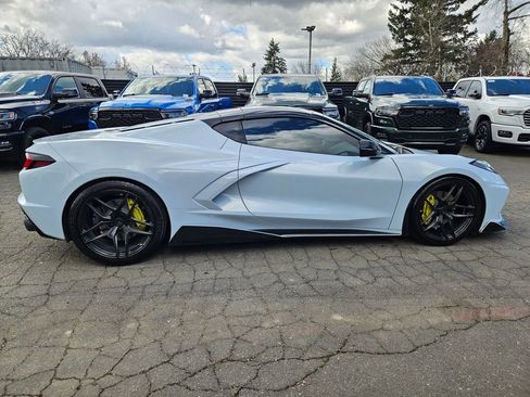 Used 2020 Chevrolet Corvette Stingray Preferred Cpe w/ 2LT Preferred Equipment Group RWD image 8