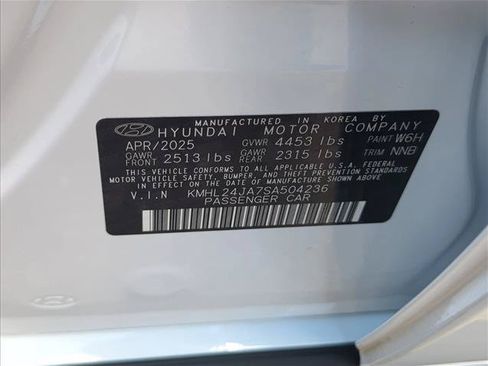 Used 2025 Hyundai Sonata SE FWD image 26