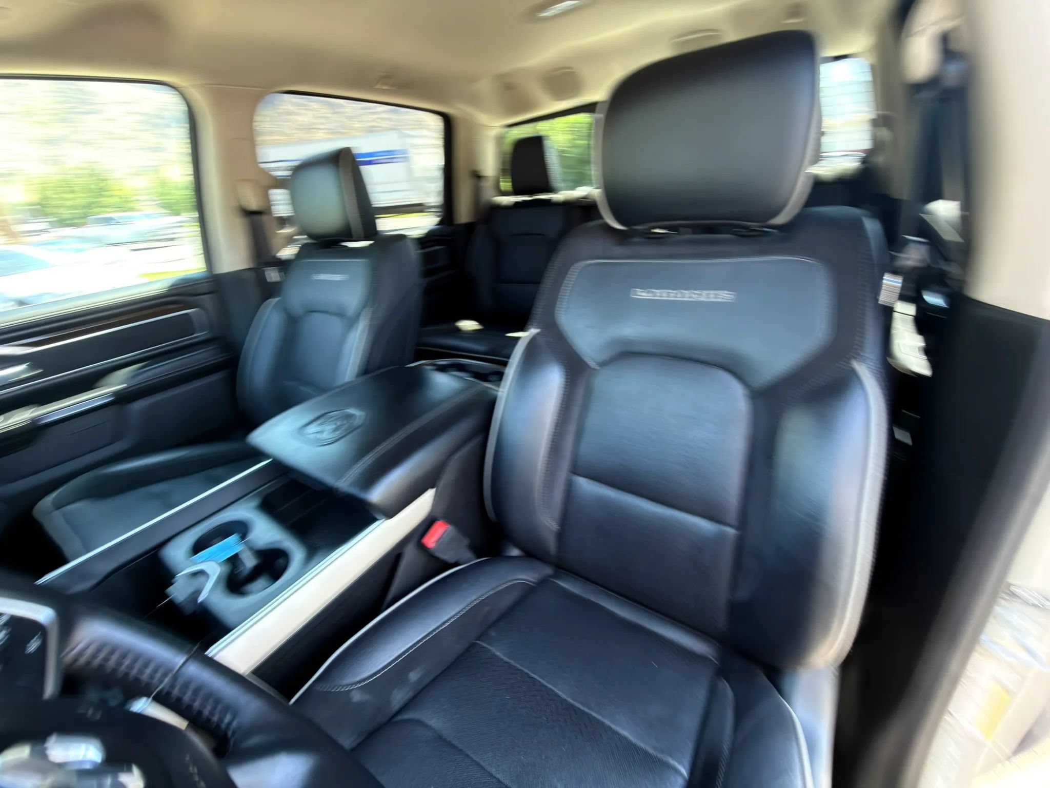 Used 2021 RAM 1500 Laramie AWD/4WD image 40