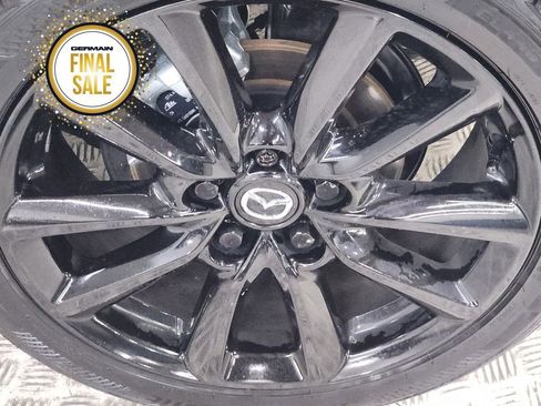 Certified 2025 MAZDA MAZDA3 Hatchback w/Premium Plus Pkg image 10