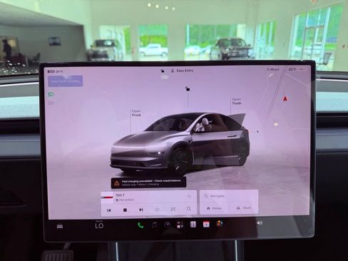 Used 2026 Tesla Model Y AWD image 23