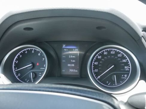 Used 2021 Toyota Camry LE w/ Carpet Mat Package (TMS) FWD image 22