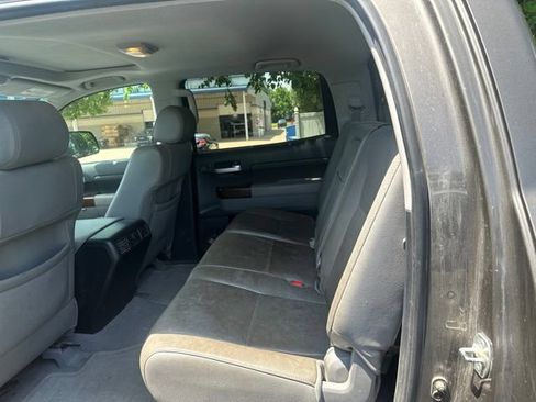 Used 2010 Toyota Tundra Limited AWD/4WD image 9
