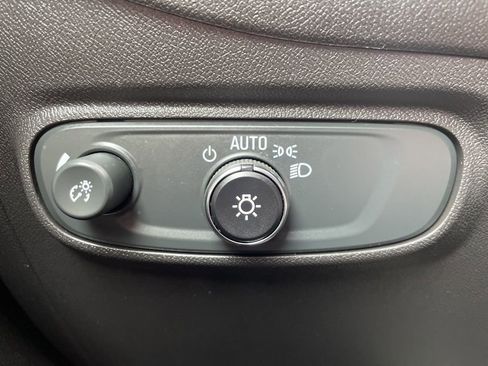 Used 2024 Chevrolet Equinox LS image 24