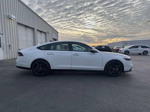 Certified 2023 Honda Accord Sport image 8