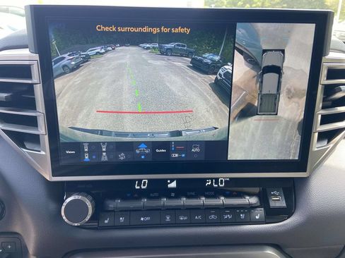 Used 2026 Toyota Tundra Limited AWD/4WD image 24