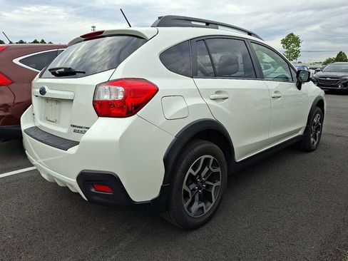 Used 2017 Subaru Crosstrek 2.0i Premium AWD/4WD image 6
