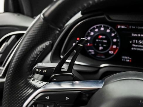 Used 2018 Audi R8 V10 RWD image 52