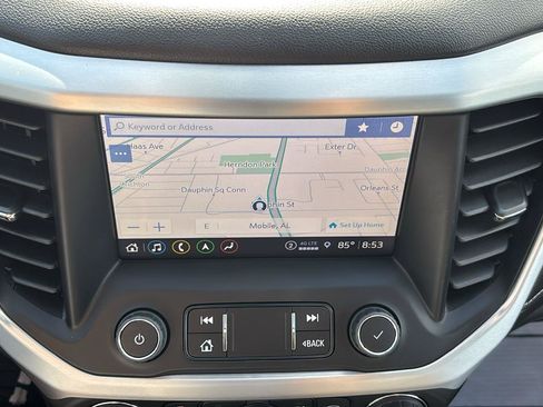 Certified 2023 GMC Acadia SLT w/ Technology Package FWD image 34