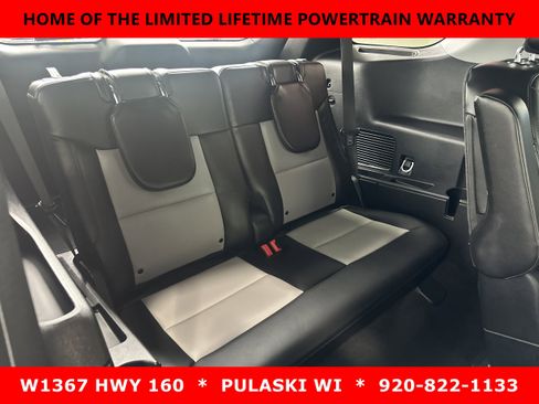 Used 2023 Ford Explorer XLT w/ Equipment Group 202A AWD/4WD image 6